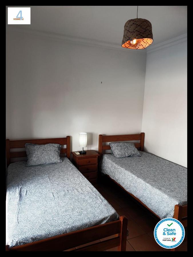 Home4U - Fantastic 2 Bedroom Apartment, With Pool カバナス・デ・タビラ エクステリア 写真