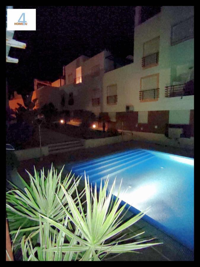 Home4U - Fantastic 2 Bedroom Apartment, With Pool カバナス・デ・タビラ エクステリア 写真